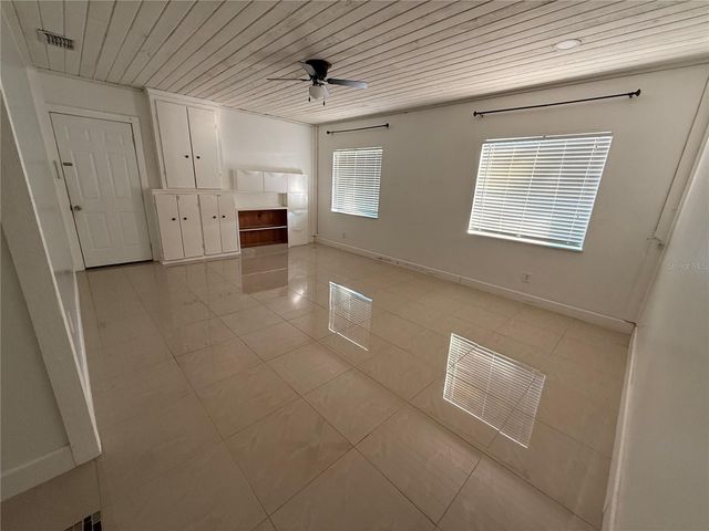 10922 TAILFEATHER COURT, Tampa, FL 33625