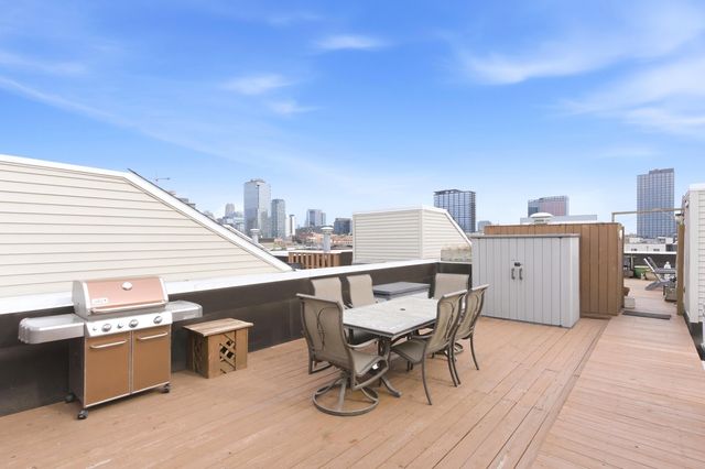 1359 W GRAND Avenue 2, Chicago, IL 60642