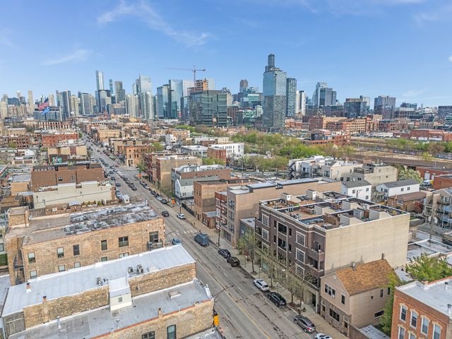 1359 W GRAND Avenue 2, Chicago, IL 60642