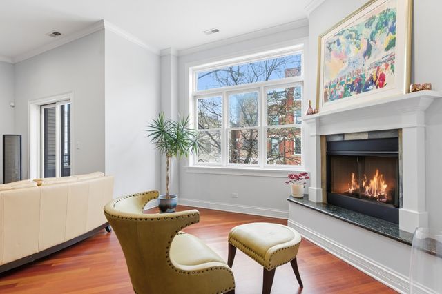 1359 W GRAND Avenue 2, Chicago, IL 60642