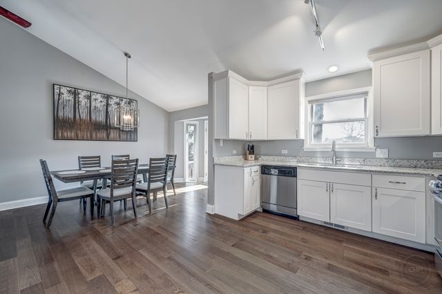 1126 STARLITE Court, Naperville, IL 60564