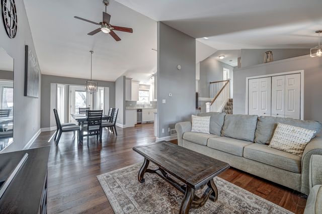 1126 STARLITE Court, Naperville, IL 60564