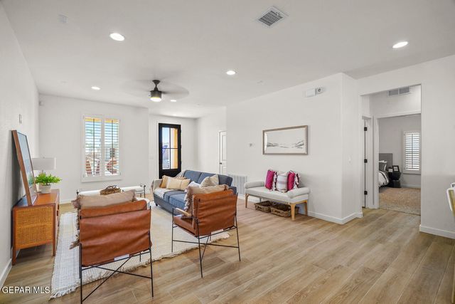 661 Paseo Dulce Avenue, El Paso, TX 79928