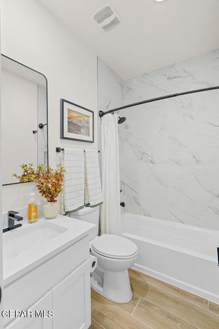 661 Paseo Dulce Avenue, El Paso, TX 79928