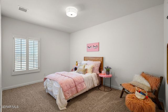 661 Paseo Dulce Avenue, El Paso, TX 79928