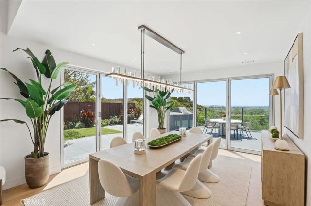 1789 Nantucket Place, Costa Mesa, CA 92627