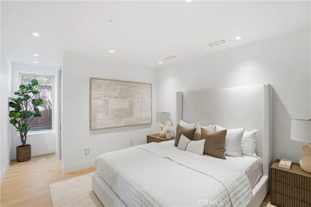 1789 Nantucket Place, Costa Mesa, CA 92627