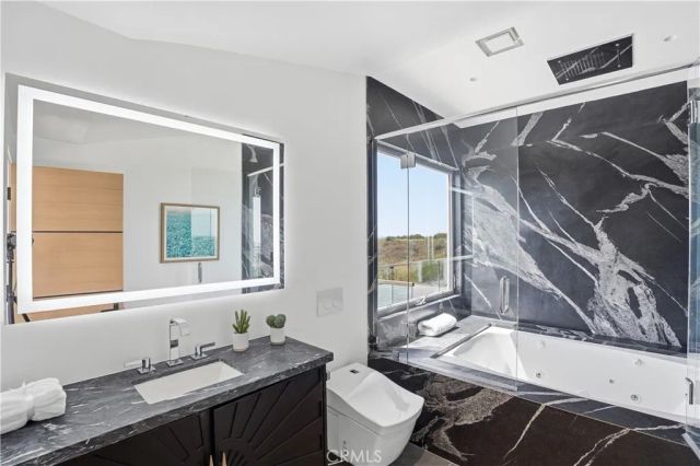 1789 Nantucket Place, Costa Mesa, CA 92627