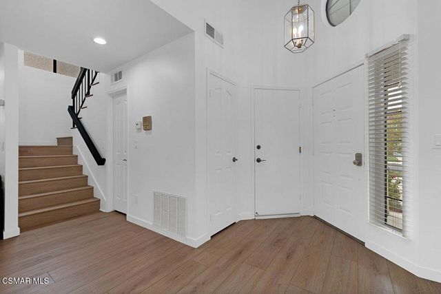 4139 Lost Springs Drive, Calabasas, CA 91301