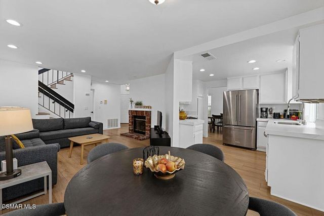 4139 Lost Springs Drive, Calabasas, CA 91301