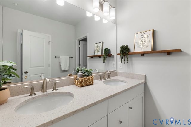 13302 Coalfield Station Ln, Midlothian, VA 23114