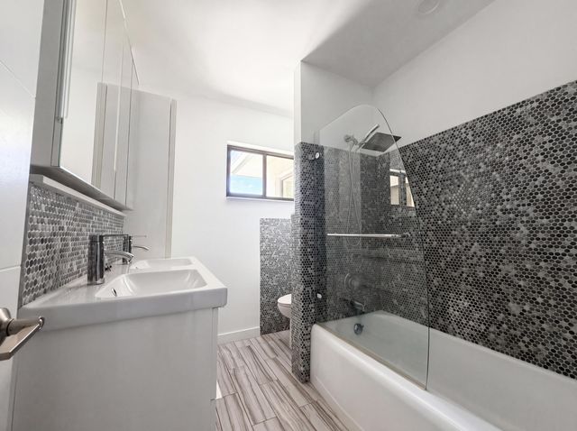 1717 NE 20th Avenue, Fort Lauderdale, FL 33305