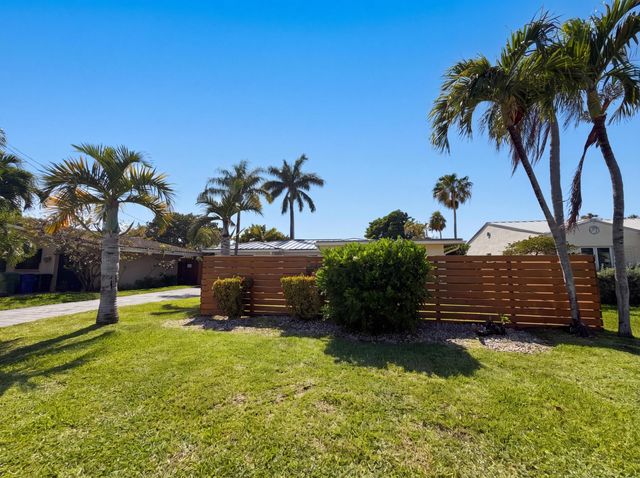 1717 NE 20th Avenue, Fort Lauderdale, FL 33305