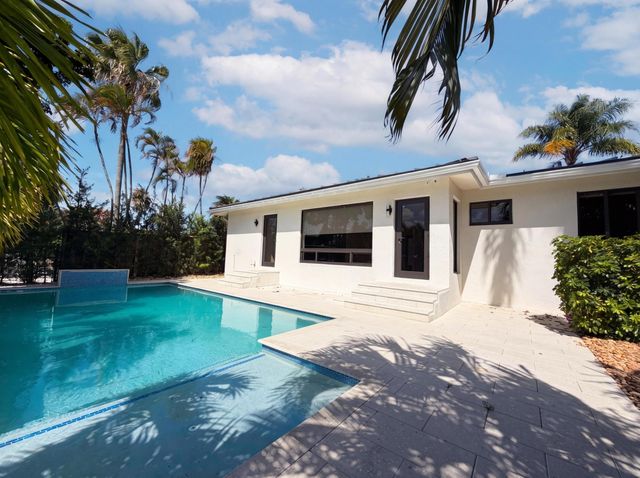 1717 NE 20th Avenue, Fort Lauderdale, FL 33305