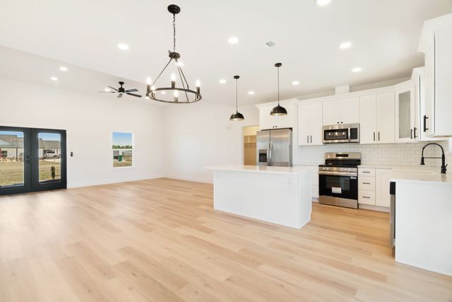 213 Private Road 33083, Sumner, TX 75486