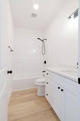 213 Private Road 33083, Sumner, TX 75486