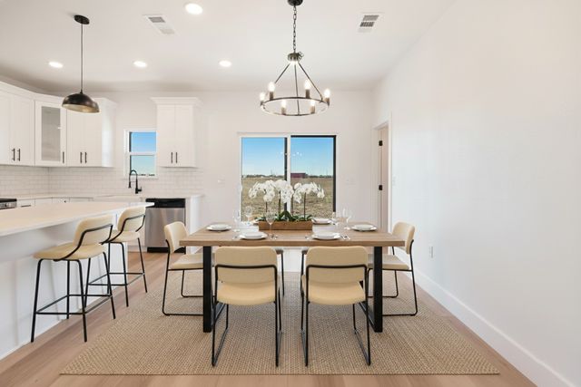 213 Private Road 33083, Sumner, TX 75486