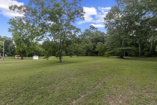 5891 S S U S 231, Dothan, AL 36301