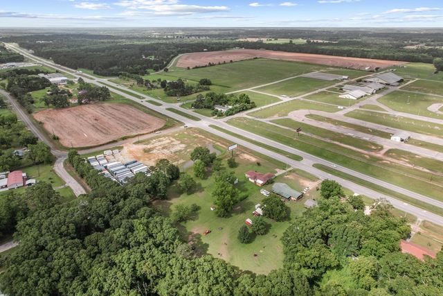 5891 S S U S 231, Dothan, AL 36301