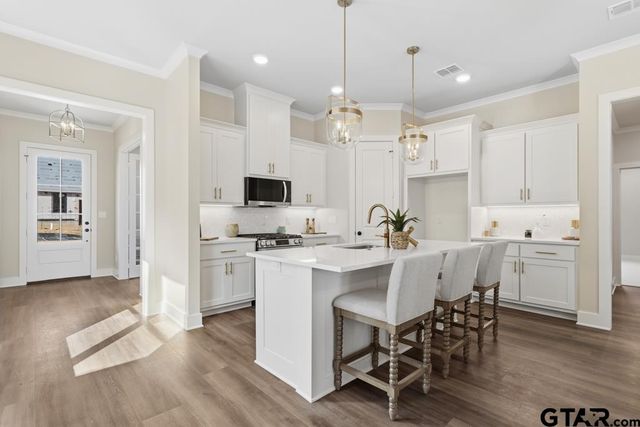 7183 Alexander, Tyler, TX 75707