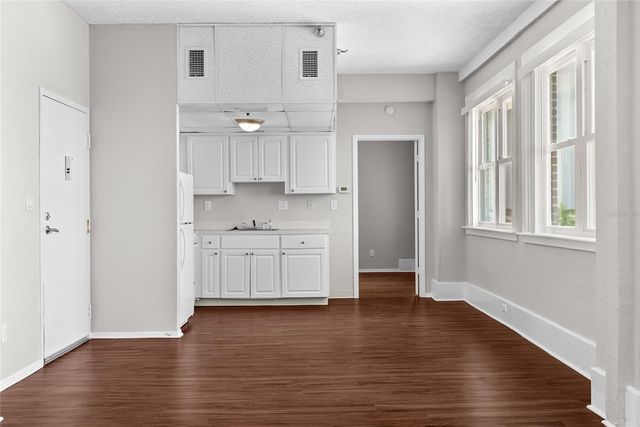 411 1ST AVENUE N 709, St Petersburg, FL 33701
