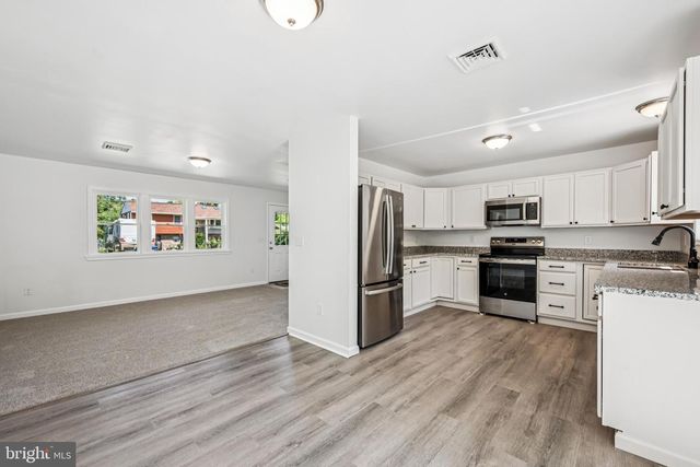 24 WILDGEESE CIR, Browns Mills, NJ 08015