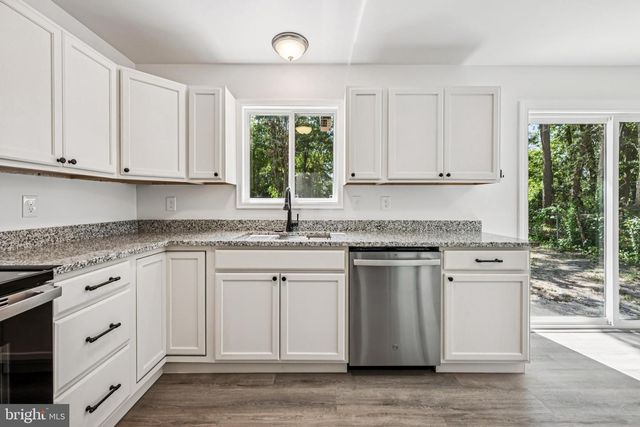 24 WILDGEESE CIR, Browns Mills, NJ 08015