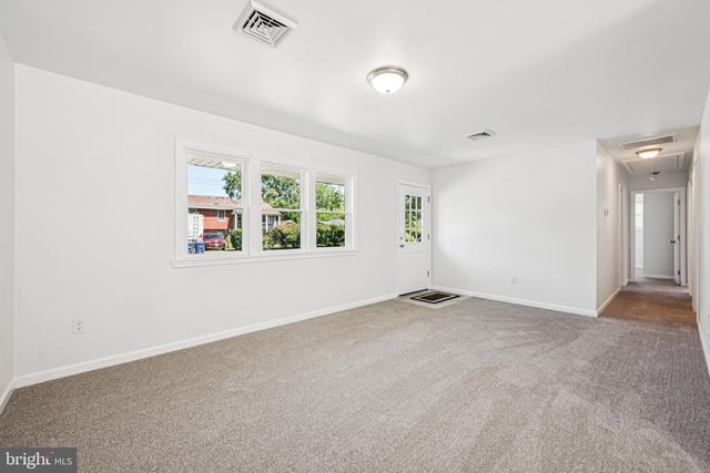 24 WILDGEESE CIR, Browns Mills, NJ 08015