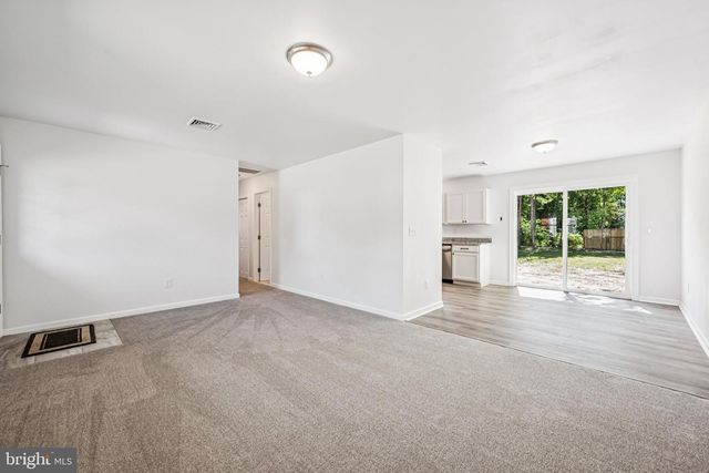 24 WILDGEESE CIR, Browns Mills, NJ 08015