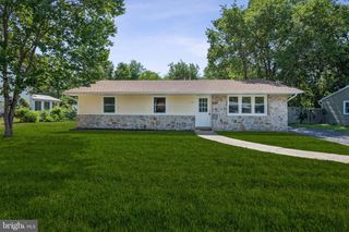 24 WILDGEESE CIR, Browns Mills, NJ 08015