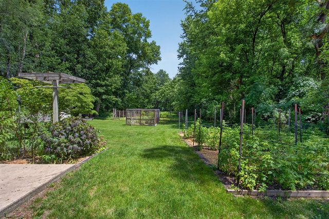 235 Bender Street, Jackson, MI 49202