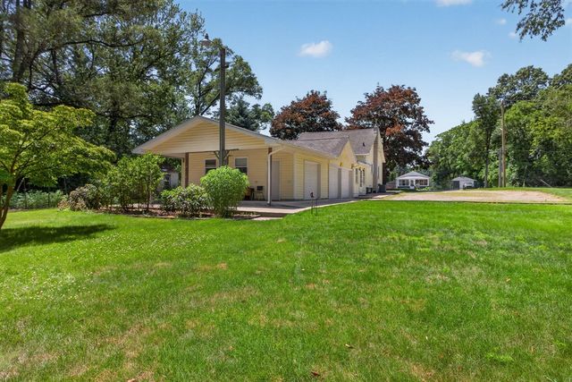 235 Bender Street, Jackson, MI 49202