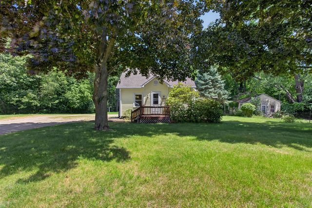 235 Bender Street, Jackson, MI 49202
