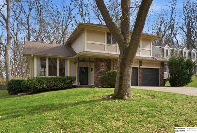907 Wolf Lane, Bellevue, NE 68005
