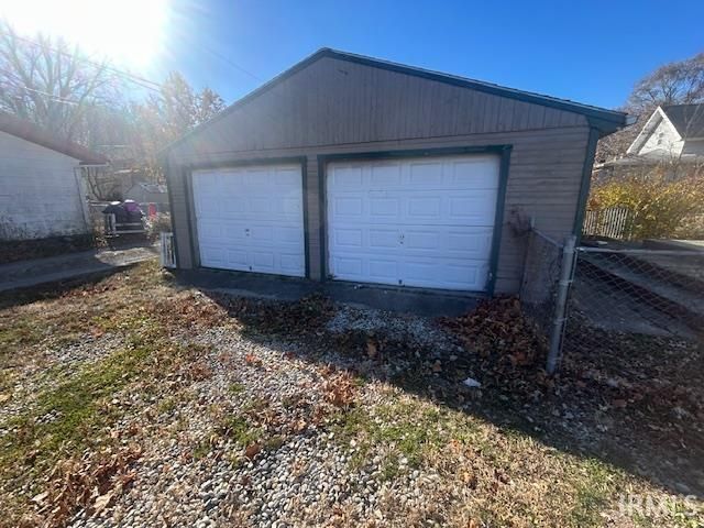 33 E Warren Street, Peru, IN 46970