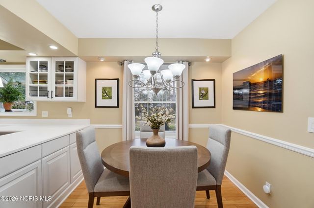 6854 Williamsburg Drive, Sylvania, OH 43560