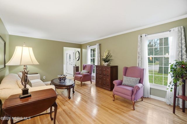 6854 Williamsburg Drive, Sylvania, OH 43560