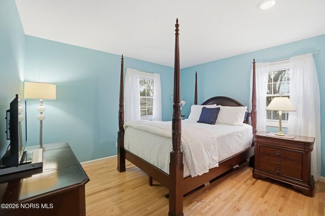 6854 Williamsburg Drive, Sylvania, OH 43560