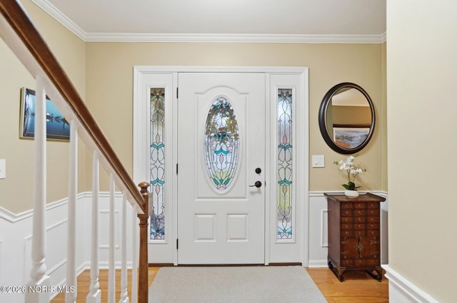 6854 Williamsburg Drive, Sylvania, OH 43560