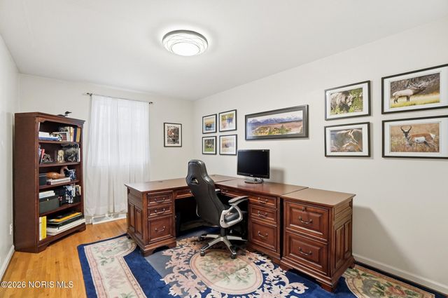 6854 Williamsburg Drive, Sylvania, OH 43560