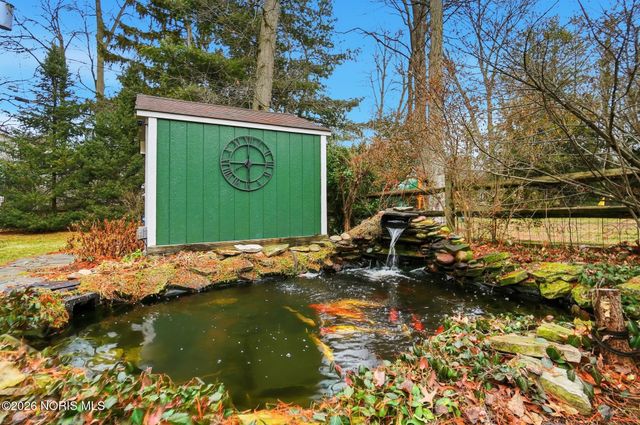 6854 Williamsburg Drive, Sylvania, OH 43560