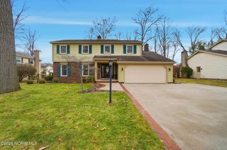 6854 Williamsburg Drive, Sylvania, OH 43560