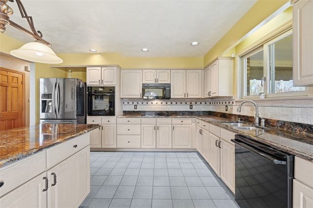 229 Mushrush Road, Penn Twp, PA 16002