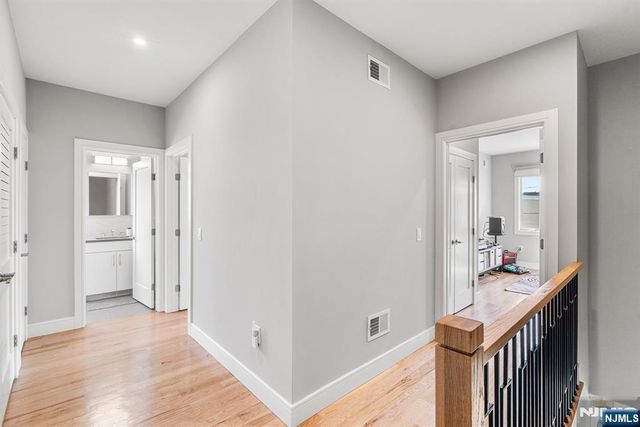 305 8th Street 1, Fairview, NJ 07022