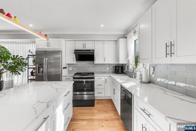 305 8th Street 1, Fairview, NJ 07022
