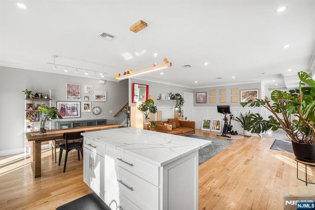 305 8th Street 1, Fairview, NJ 07022