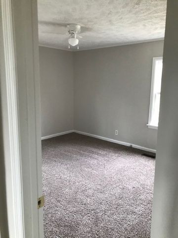 606 Lynn St, Murfreesboro, TN 37129