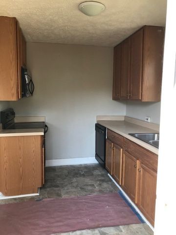 606 Lynn St, Murfreesboro, TN 37129
