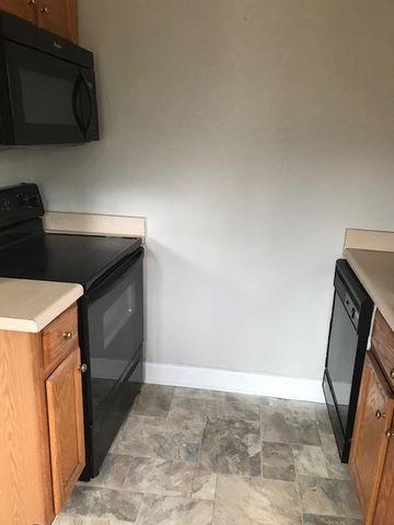 606 Lynn St, Murfreesboro, TN 37129