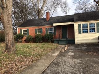 606 Lynn St, Murfreesboro, TN 37129
